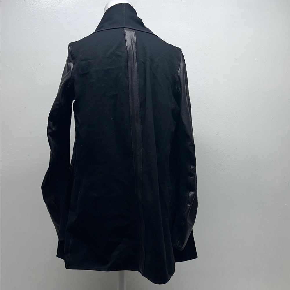 Spanx Convertible Jacket Drape Front Ponte Faux Leather Pockets Black Size Small - Picture 4 of 12